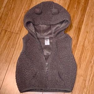 🌟 Carter’s Fleece Bear Vest • 3 $20🌟MUST BUNDLE